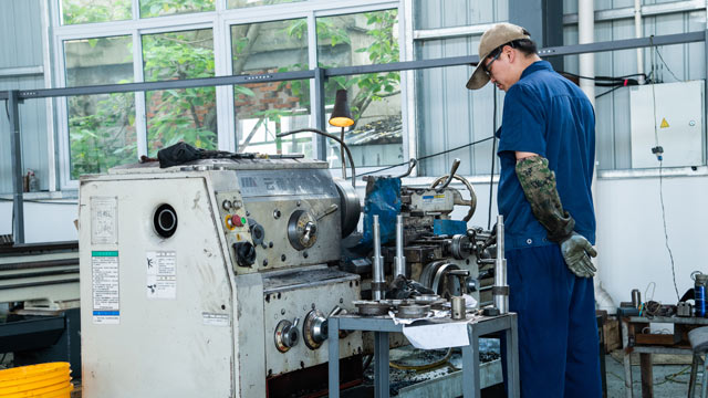 工廠(chǎng)車(chē)間(四) 工廠(chǎng)車(chē)間(四)